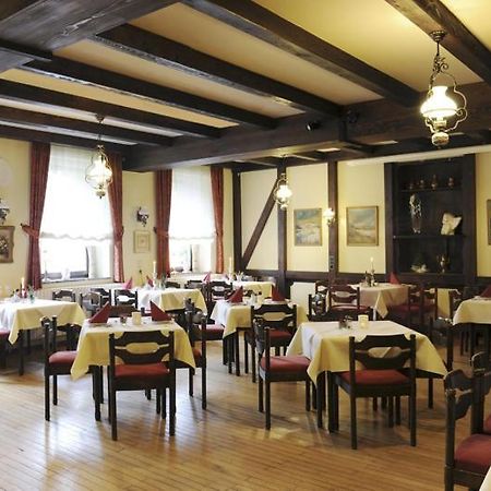 Hotel Zur Post Deudesfeld Bagian luar foto